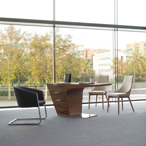 luz_de_nogal_iroasztal-1